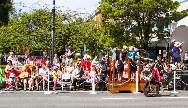 Victoria Canada Mei Victoria Grootste Parade Het Aantrekken Van Meer — Stockfoto