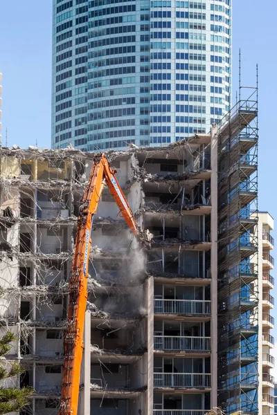 Gold Coast Outubro Demolição Prédio Apartamentos Mais Antigo Para Melhorar — Fotografia de Stock