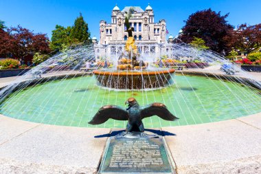 Parliment Binası yakınlarındaki fıskiye Victoria, BC