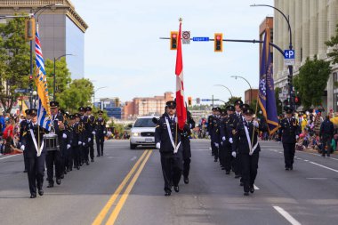 Victoria Canada - 22 Mayıs 17: Victoria 'nın en büyük geçit töreni ve Kanada ve ABD' den 100.000 'den fazla insan.