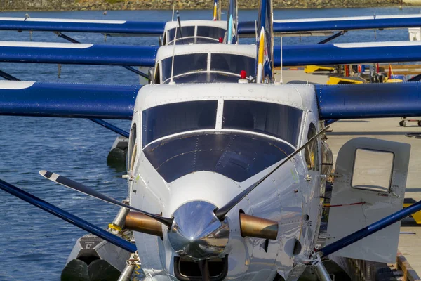 Victoria Canadá Ago 2016 Tráfico Aviones Flotantes Puerto Interior Este —  Fotos de Stock