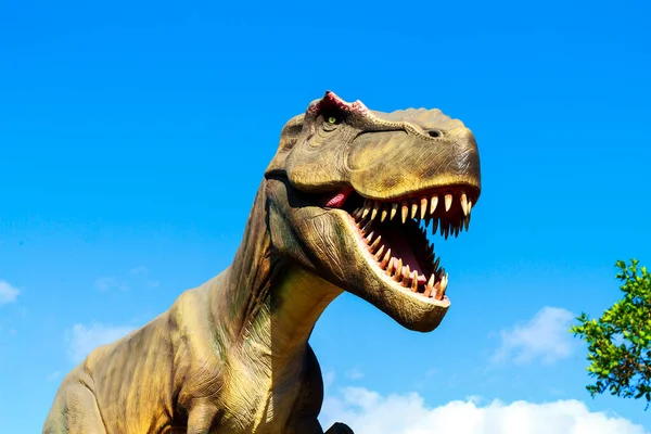 Closeup Shot Dinosaur Mouth Water — Stock Photo, Image