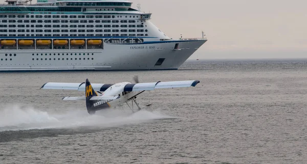 Vittoria Canada Agosto 2016 Traffico Aereo Galleggiante Nel Porto Interno — Foto Stock