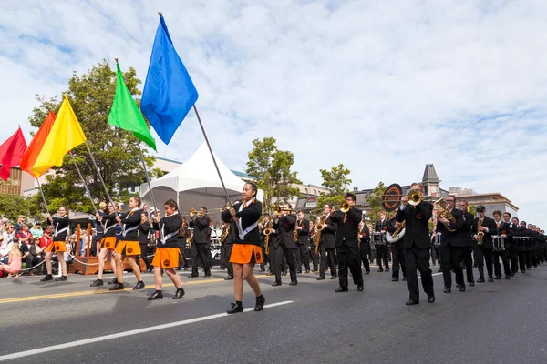 Victoria Canada Mei Victoria Grootste Parade Het Aantrekken Van Meer — Stockfoto