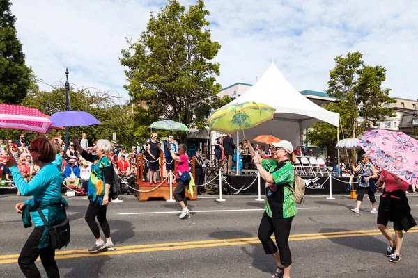 Victoria Canada Mei Victoria Grootste Parade Het Aantrekken Van Meer — Stockfoto