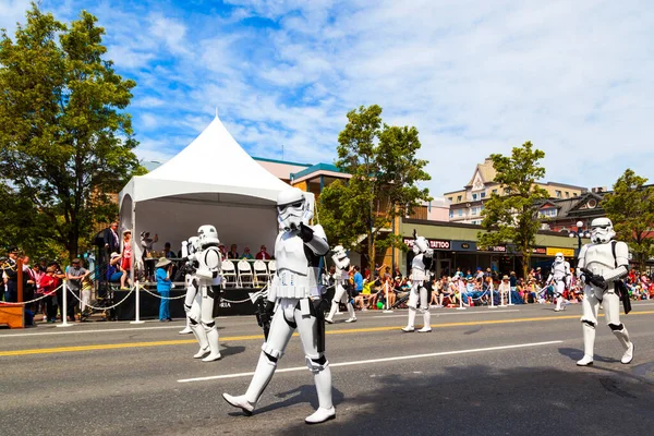 Victoria Canada Mei Victoria Grootste Parade Het Aantrekken Van Meer Rechtenvrije Stockafbeeldingen