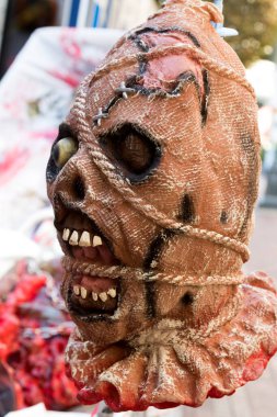 VICTORIA CANADA OCT 31 16: Cadılar Bayramı 'nda neşeli, yaratıcı kostümler giyen ve Wicked Victoria Günü' nde makyaj yapan insanlarla dolu şehir merkezi. Şehrin Cadılar Bayramı 'nda canlanan ihtiraslı bir tarihi var..