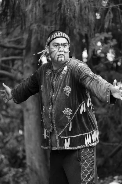 Victoria Kanada Jun 2016 Tancerze Pierwszego Narodu Rdzenni Występujący Festiwalu — Zdjęcie stockowe