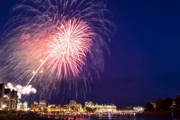 Feuerwerk Nachthimmel — Stockfoto