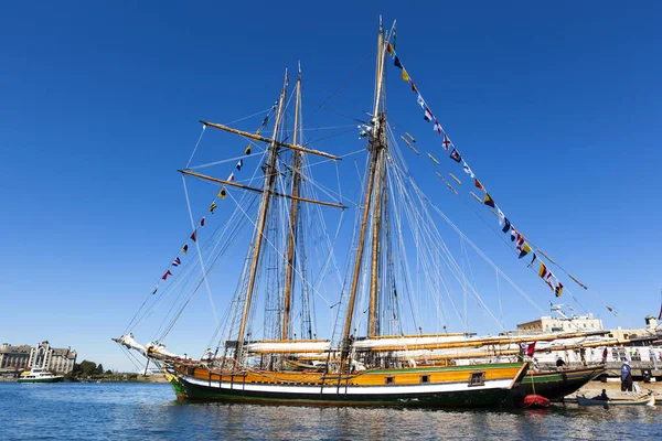 Porto Della Città Durante Giorno Con Yacht — Foto Stock