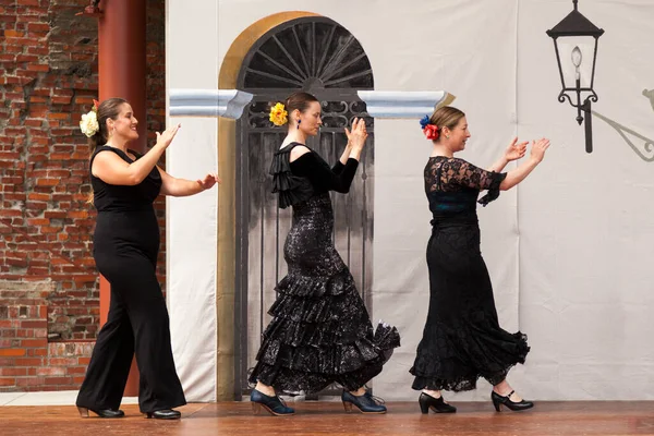 Victoria Flamenco Festival Donne Che Ballano Sul Palco Victoria Canada — Foto Stock