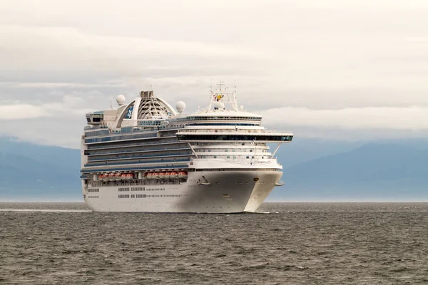 Cruise Ship Sea Nature Background — Stock Photo, Image