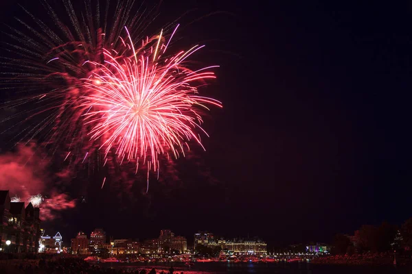 Feuerwerk Nachthimmel — Stockfoto