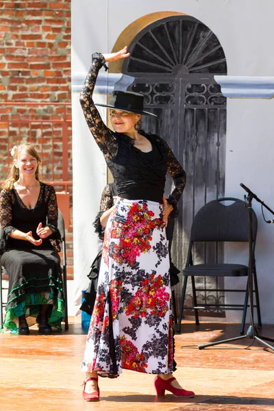 Victoria Flamenco Festival Donne Che Ballano Sul Palco Victoria Canada — Foto Stock