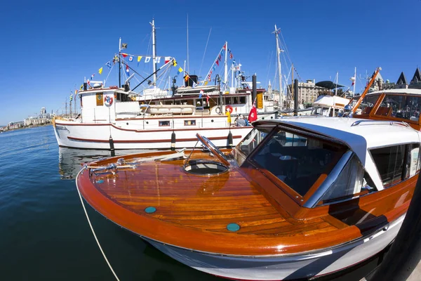 Port Miasta Dzień Jachtów — Zdjęcie stockowe