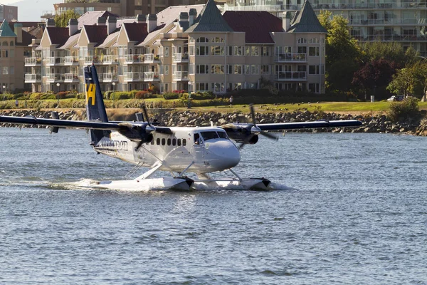 View Plane Taking Water — Fotografia de Stock