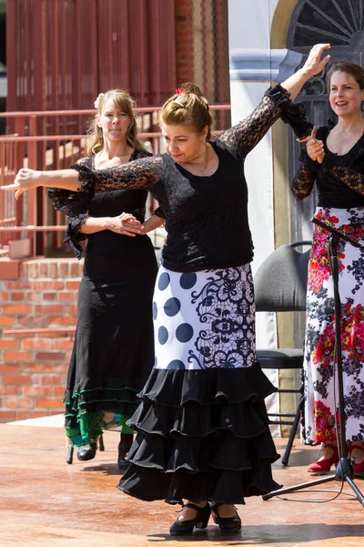 Victoria Flamenco Festival Ženy Tančí Jevišti Victoria Kanada — Stock fotografie