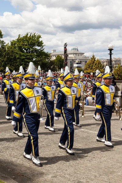 ビクトリア ブリティッシュコロンビア州 2019年6月17日 カナダのビクトリアでのAidイベントの人々 — ストック写真