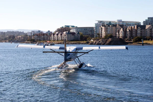 Victoria Canadá Ago 2016 Tráfico Aviones Flotantes Puerto Interior Este —  Fotos de Stock