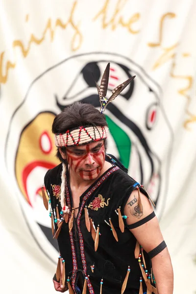 Victoria Kanada Jun 2016 Tänzer Der First Nation Ureinwohner Treten — Stockfoto