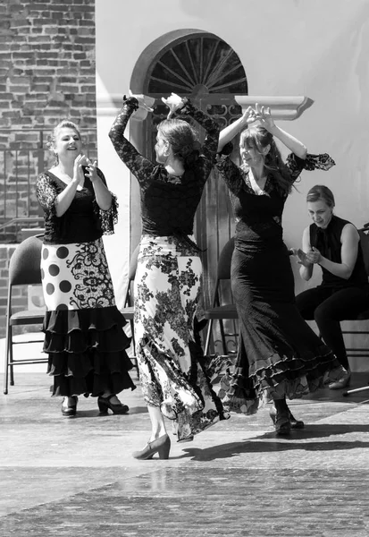 Festival Flamenco Victoria Mujeres Bailando Escenario Victoria Canadá — Foto de Stock