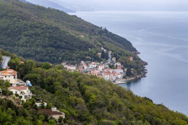Kotor şehrinin manzarası, mongol.