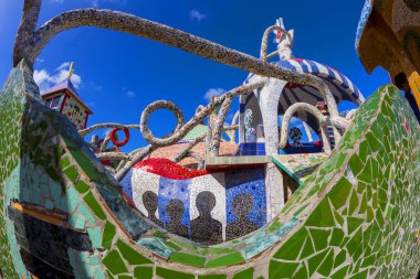 Park Guell, Barselona, mozaik elementler