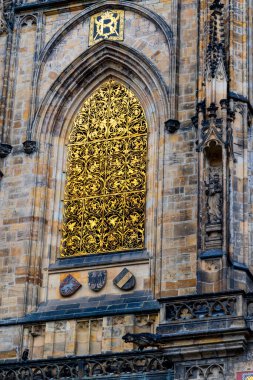 Çek Cumhuriyeti Prag 'daki antik katedralin dış görünüşü 