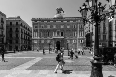 Seville, İspanya-Ekim 2019: Barselona şehrinin ön cephesi.