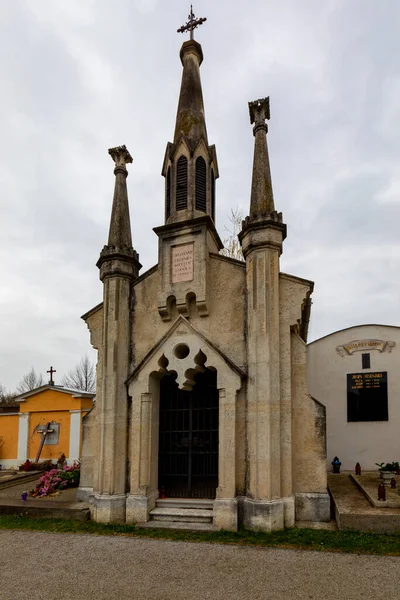 Güzel Kilise Binasının Manzarası — Stok fotoğraf