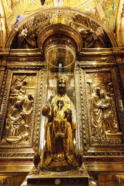 Černá Madonna Socha Svatého Hrobu Kostele Spasitele Městě Barcelona — Stock fotografie