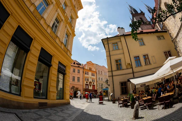 Praque Czech Republic July 2018 Downtown Praque Tourists Walking Streets — 图库照片