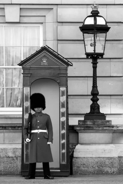 London December 2005 British Royal Guard Buckingham Palace Guard Duty — Stock Photo, Image