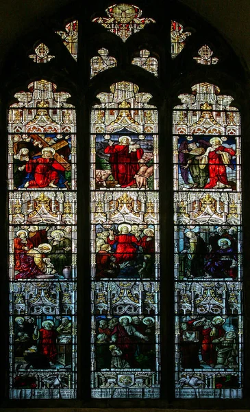全圣徒教堂的玻璃器皿 英格兰拉特兰Oakham — 图库照片