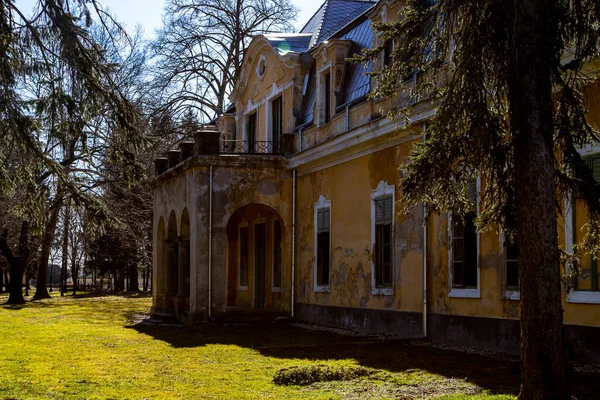 Barcs Węgry Ruiny Kraju Hrabiego Szechenyi Xviii Wieku Wiosnę — Zdjęcie stockowe