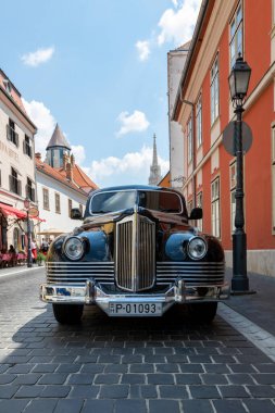 Victoria BC Canada - 27 Ağustos 2017: Geleneksel Vancouver Adası Motor Toplantısı 'nda egzotik ithal otomobiller sergileniyor. 