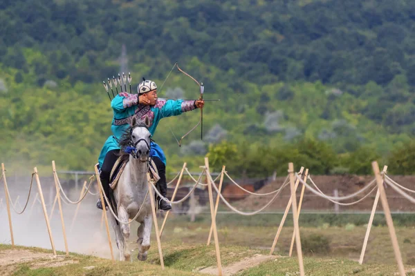 Traditionally Dressed People Horseback Archery Festival Hungary — Stock Photo, Image