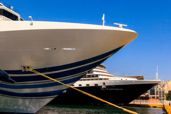 View Modern Ships Port Sunny Day — Stock Photo, Image