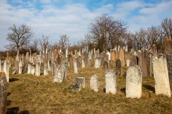 Lovasbereny Hungary Mar 2019 1700 묘지의 유대인 — 스톡 사진