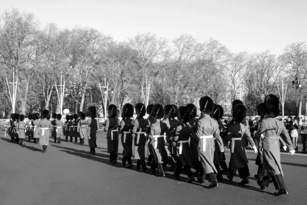 Londres Reino Unido Diciembre 2005 Guardia Real Británica Palacio Buckingham —  Fotos de Stock