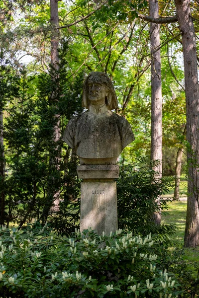 Budapest Hungary Apr 2018 Illustrative Bust Statues Famous Hungarians Places — Stock Photo, Image