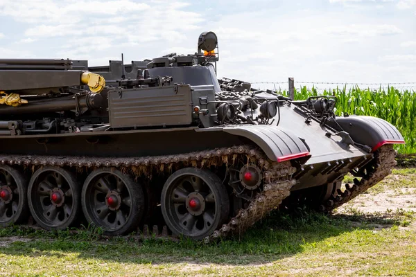 Танкові Колії Сталеві Колеса Військовій Допоміжній Машині — стокове фото