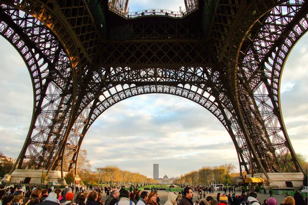 Paris Dec 2005 Eiffel Tower Paris France Visited More Million — Stock Photo, Image