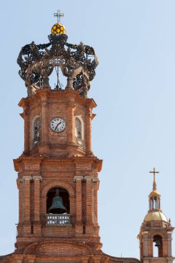 Puerto Vallarta Meksika 1 Ocak 2008: Vallarta 'daki Guadalupe Kilisesi Leydisi. Sahilde yer alan şehir. Bu güzellik orjinal sakinlerinde bulunabilir. Açık, dostane ve misafirperver olanlar..