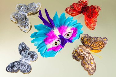 Güzel bir kelebeğin suluboya çizimi