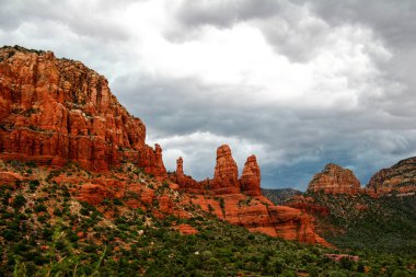 Utah 'taki büyük kanyonun güzel manzarası.