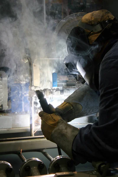 Welder Mask Working — Stock Photo, Image