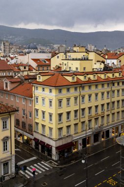 şehir manzarasının havadan görüntüsü 