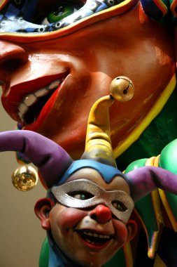 VICTORIA CANADA OCT 31 16: Cadılar Bayramı 'nda neşeli, yaratıcı kostümler giyen ve Wicked Victoria Günü' nde makyaj yapan insanlarla dolu şehir merkezi. Şehrin Cadılar Bayramı 'nda canlanan ihtiraslı bir tarihi var..