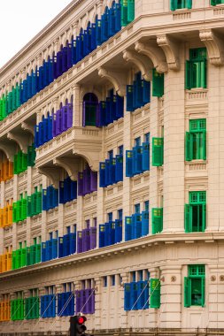 Barselona şehrindeki binanın ön cephesi